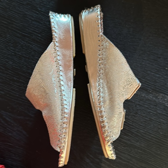 La plume leather size 40 and fits like 8 1/2 I think - Picture 2 of 5